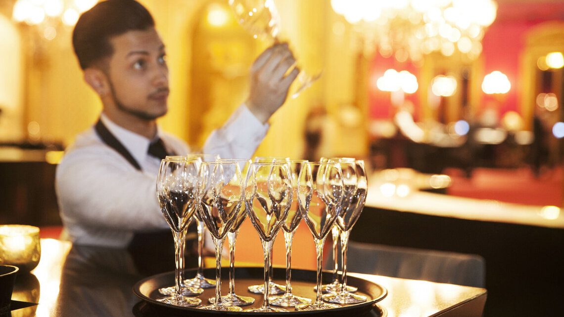 Gläserspülmaschine M-iClean im Casino