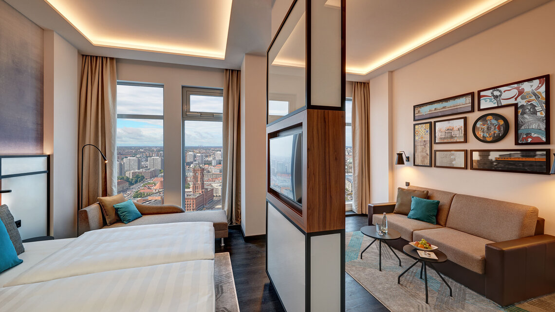 Sky Suite im Park Inn Hotel am Alexanderplatz in Berlin