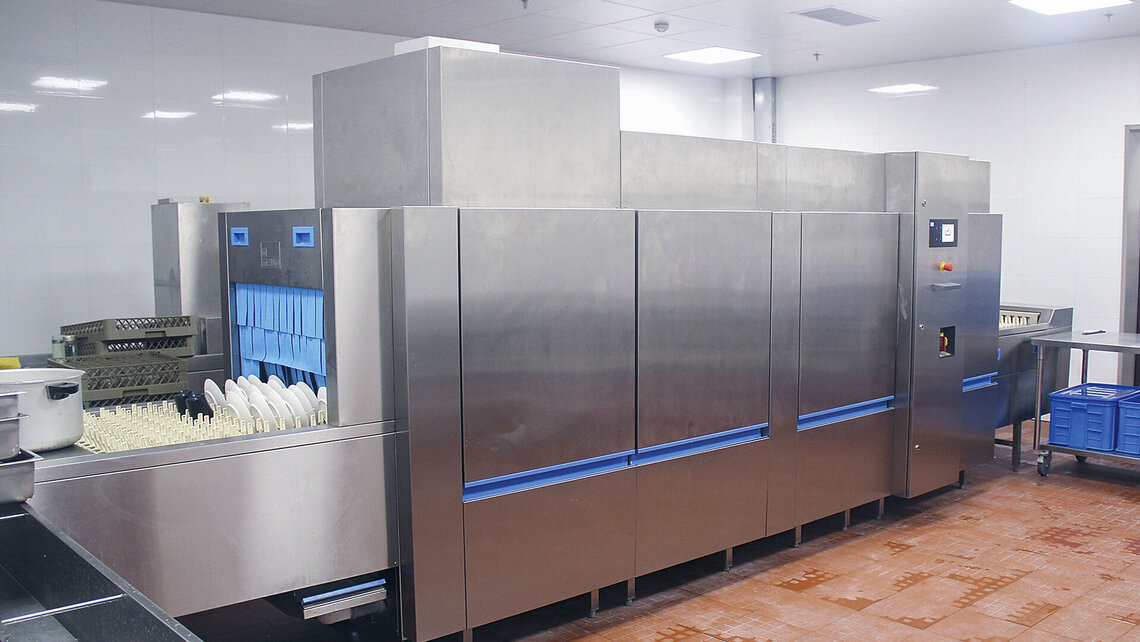Flight type dishwasher University Zhejiang