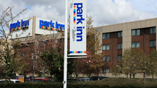 Automatic basket transport machine M-iQ automatic basket transport machine