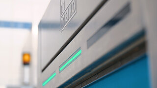 M-iQ GreenEye-Technology® makes working in the scullery more sustainable and efficient M-iQ GreenEye-Technology® makes working in the scullery more sustainable and efficient