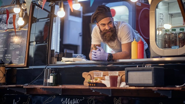 Food truck dla restauracji - wyjdź poza lokal