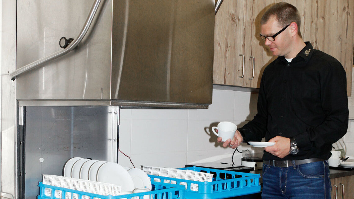 hood type dishwasher DV 80.2