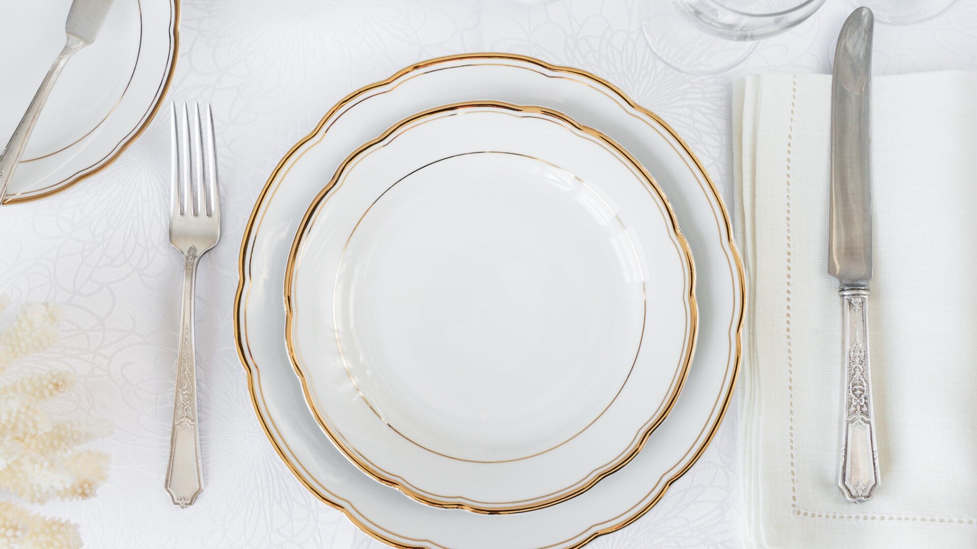 Eleganckie i solidne naczynia do lokali gastronomicznych Eleganckie i solidne naczynia do lokali gastronomicznych