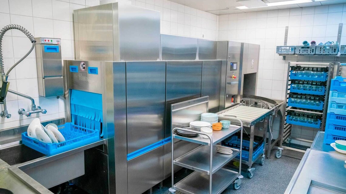 M-iQ rack type machine