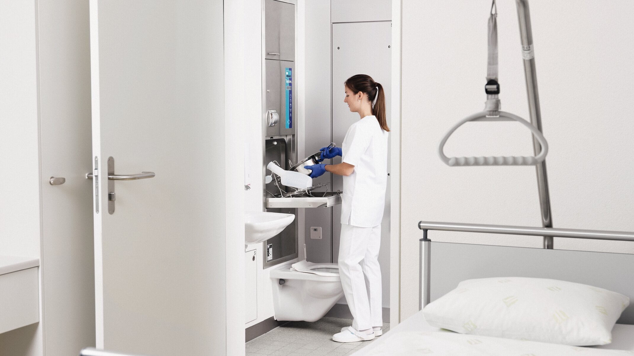 MEIKO TopLine 30WC isolation ward