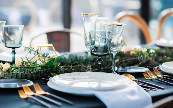 Nietypowe serwowanie dań jako sposób na przyciągnięcie klienta do restauracji