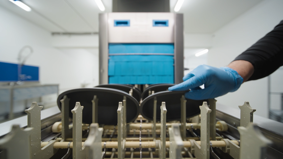 Eine M-iQ namens „Suse“: die Spülmaschine, die Events den Müll abgewöhnt