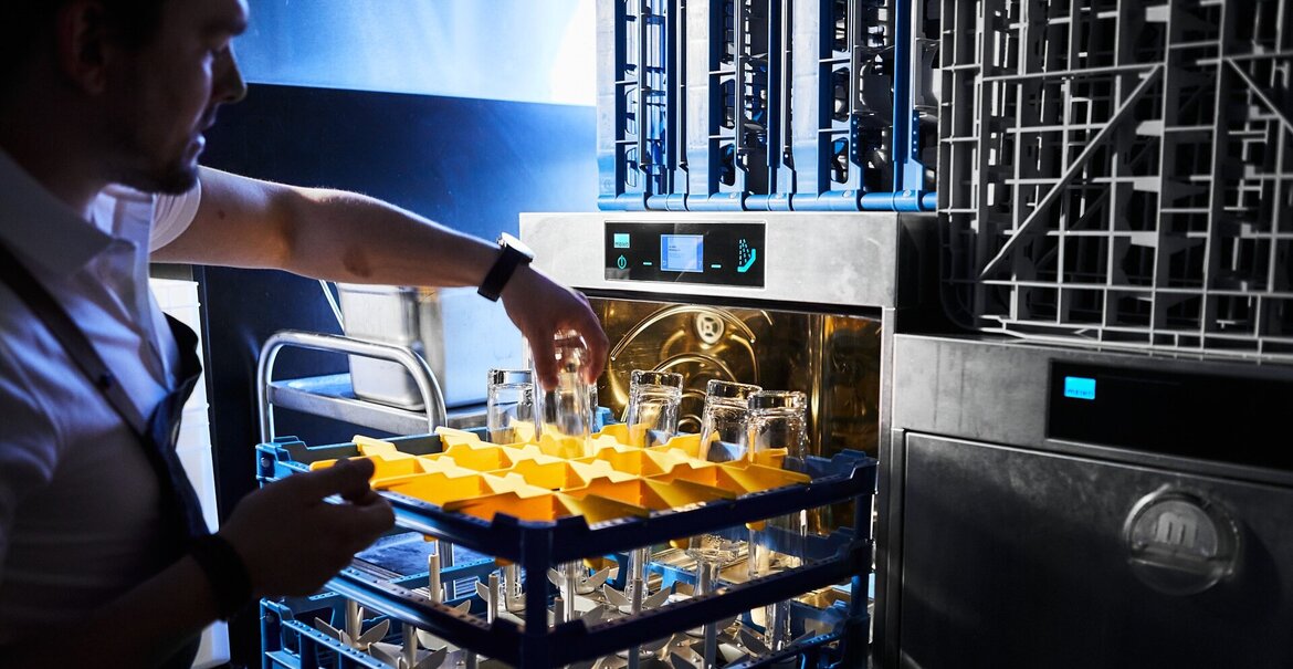 Convertible dishwasher